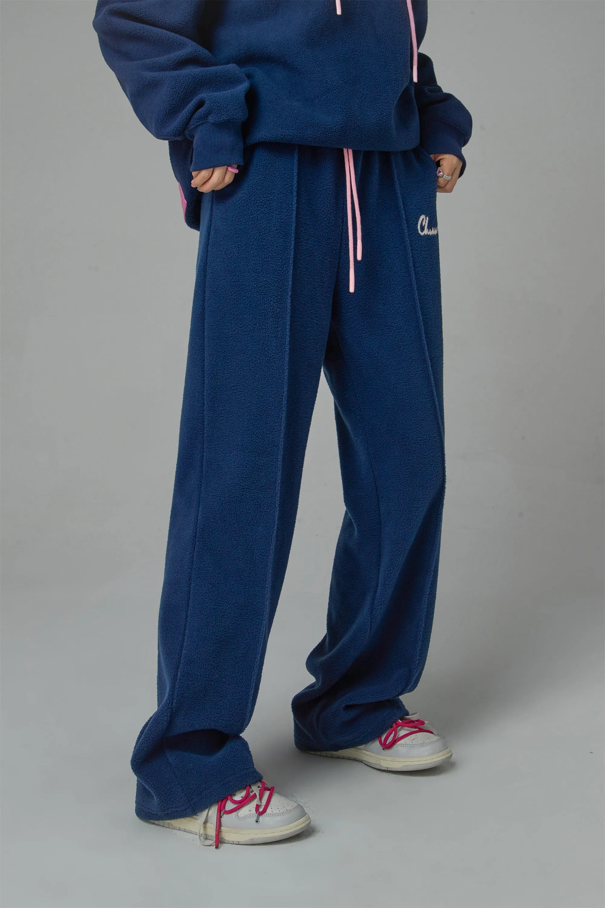 Back Hearts Fleece Wide Pants