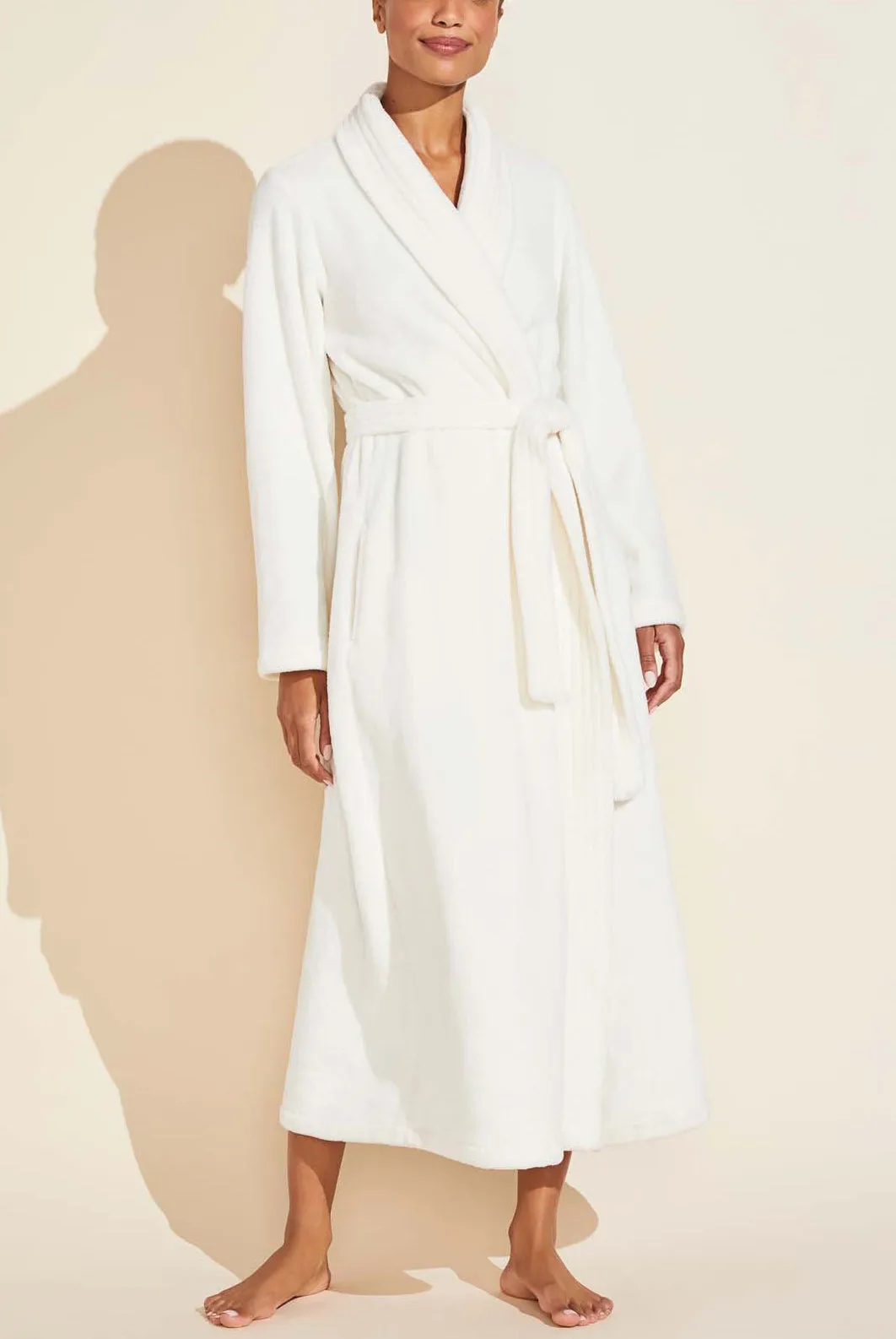 Chalet Plush Robe in Ivory