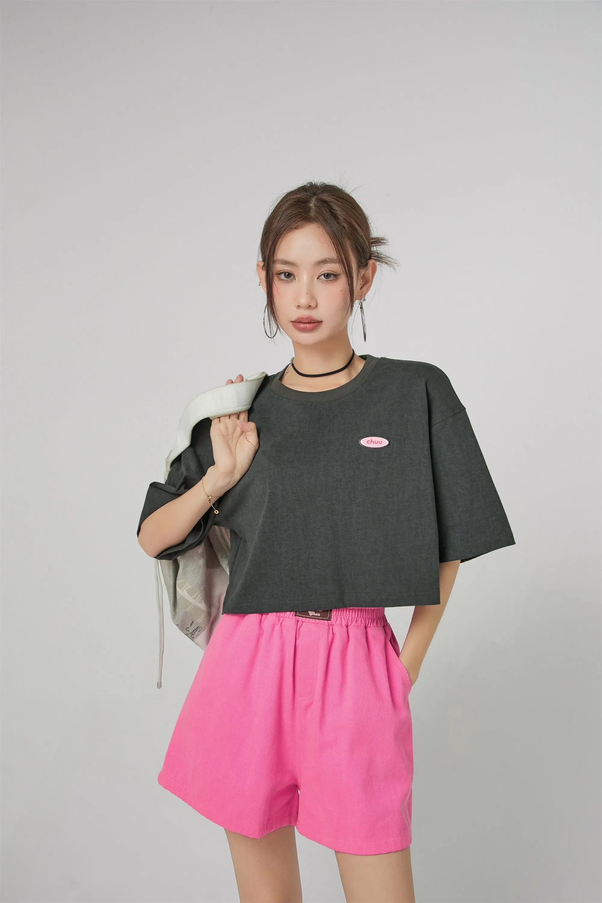 Chuu Logo Overfit Crop T-Shirt