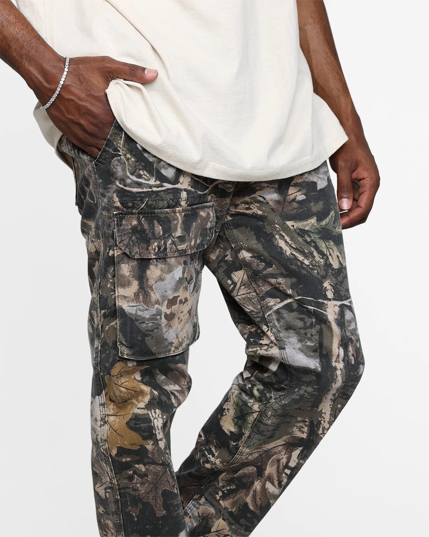 MNML V266 Camo Baggy Denim Jeans Camo