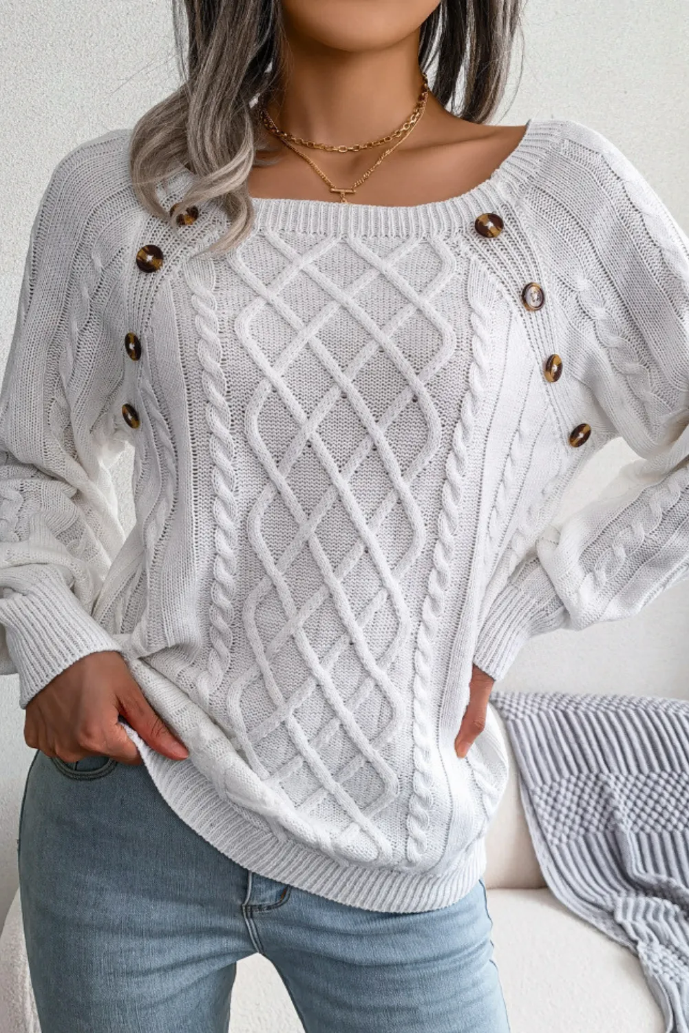 'Phoebe' Buttoned Clinch Twist Knitted Sweater (3 Colors)