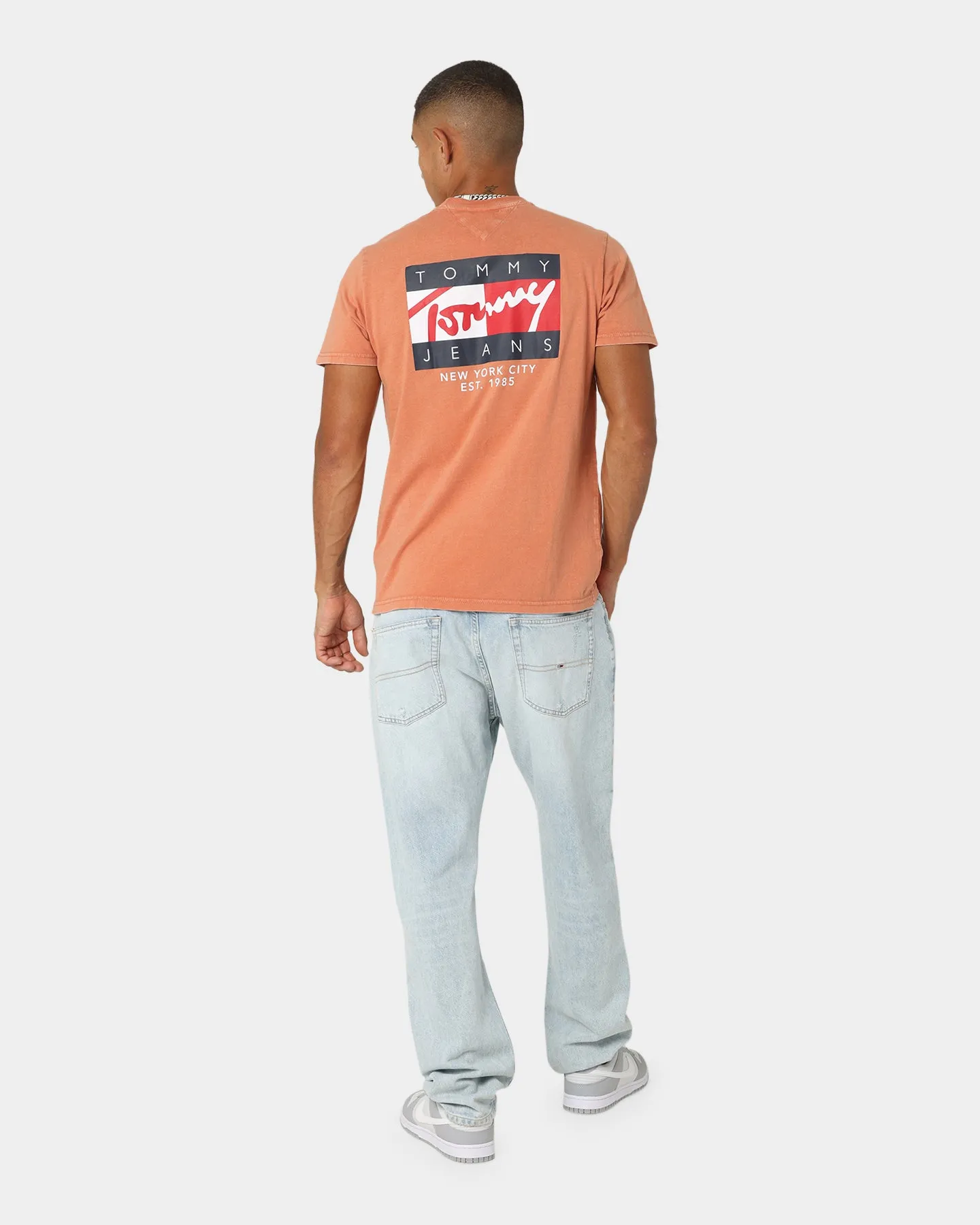 Tommy Jeans TJM Vintage Flag Signature Logo T-Shirt Dingo Orange